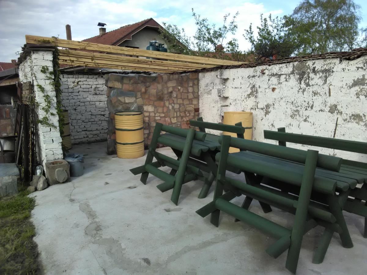 Apartmani Pinkum Veliko Gradište Esterno foto