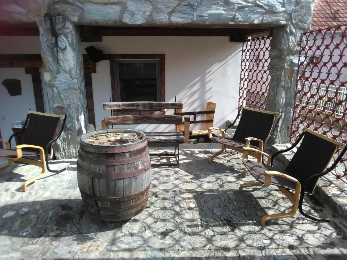 Apartmani Pinkum Veliko Gradište Esterno foto