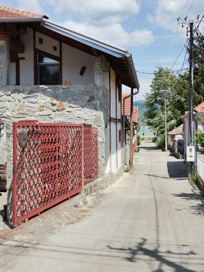 Apartmani Pinkum Veliko Gradište Esterno foto